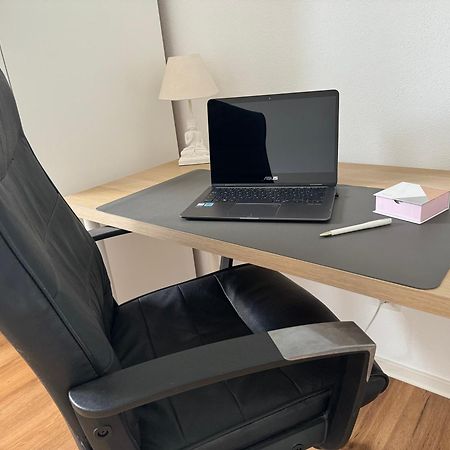 Modern & Grosszuegig! Ideal Fuer Familie & Arbeit Linden  Екстериор снимка